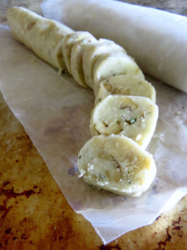 Gorgonzola Pistachio Shortbreads–Tangy Gorgonzola pistachio shortbread “cookies” are the perfect appetizer to nibble with a glass of wine. A touch of cayenne gives them a hint of heat, and lemon zest brightens up the flavors.