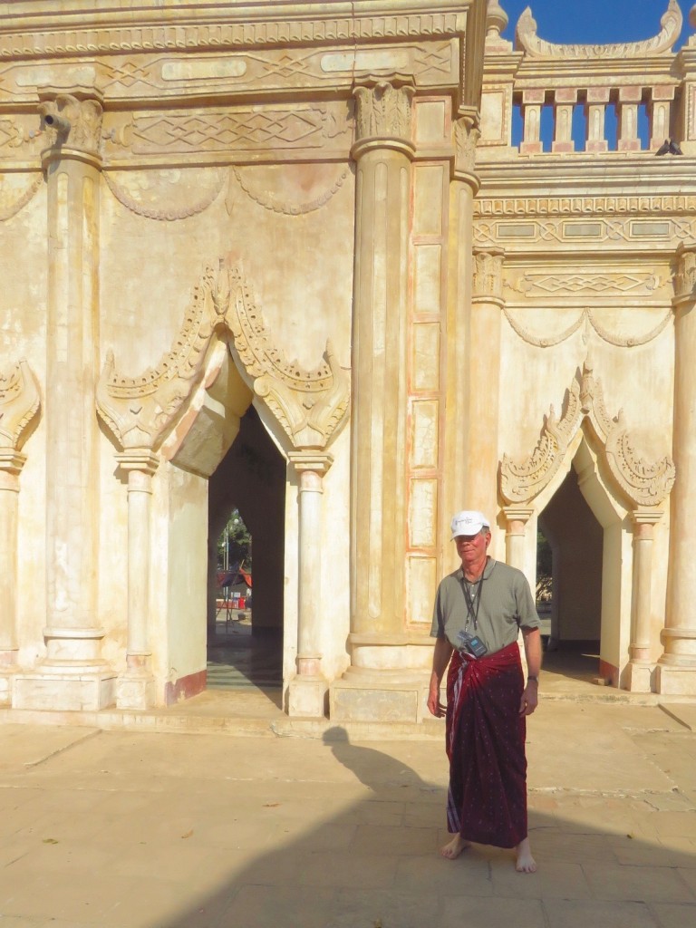 Bagan, Myanmar–Don goes native